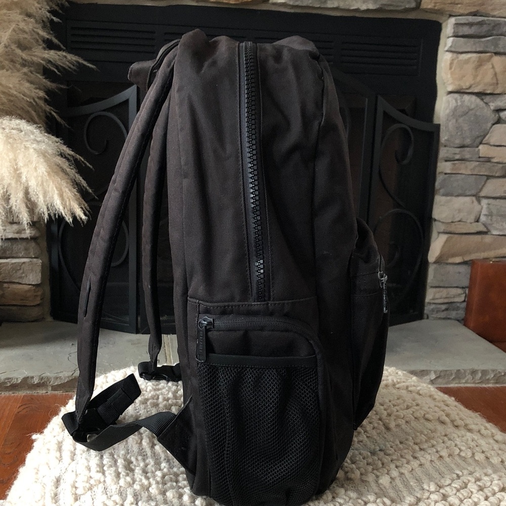 Herschel Supply Co.  Settlement Backpack | Diaper Bag - 24L - Picture 5 of 12